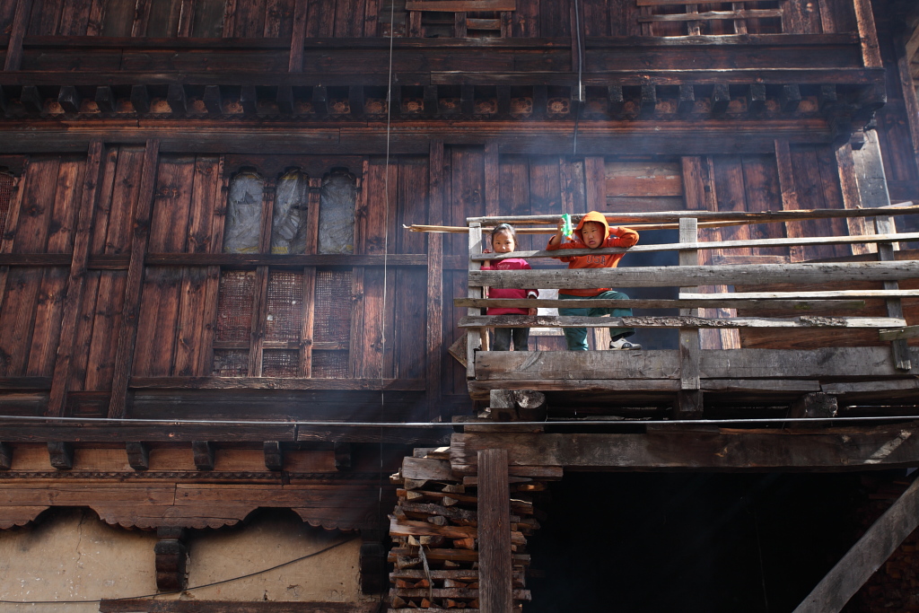 bhutan-bumthang-farmhouse